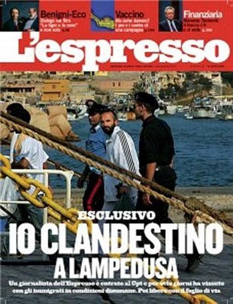 La copertina de L'Espresso del 2005, il numero nel quale Fabrizio Gatti racconta la sua testimonianza da clandestino.