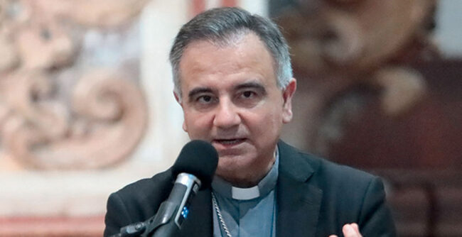 In Cattedrale si presenta il libro di monsignor Castellucci